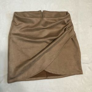 Thigh length skirt